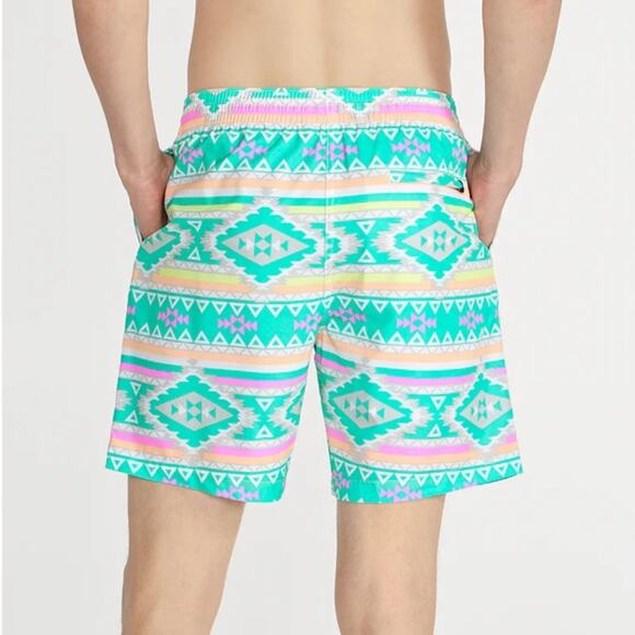 Chubbies Men's En Fuego 7" Southwestern Print Elastic Mesh Lined Swim Trunks - Picture 2 of 11